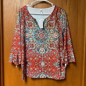 Medium shirt from Syzec.